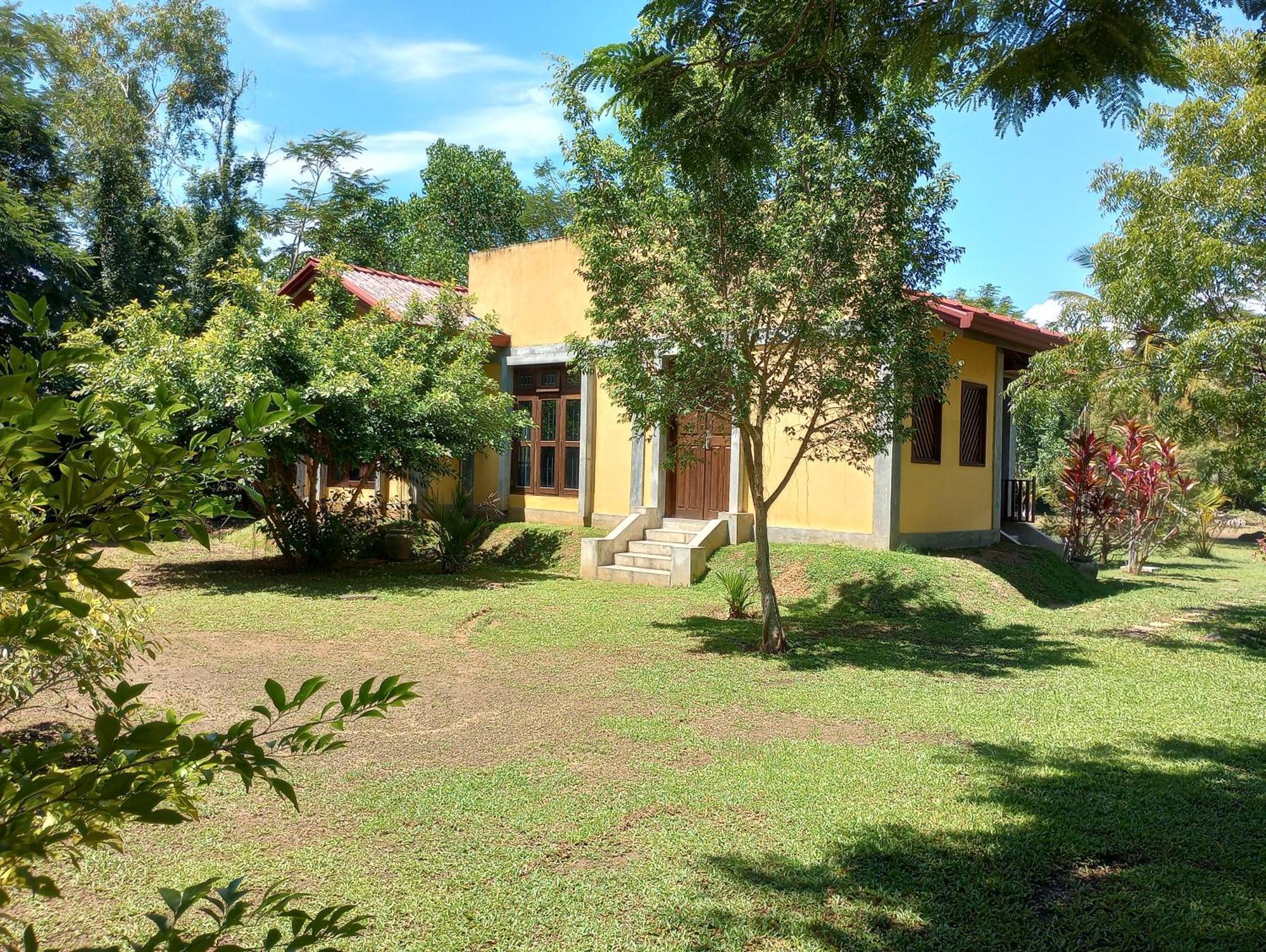 Villa De Lagoon View Тангалла Экстерьер фото